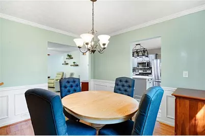 2010 Hidden Valley Drive SW, Marietta, GA 30008 - Photo 11