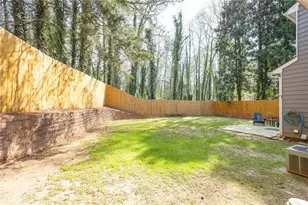 2010 Hidden Valley Dr SW, Marietta, GA 30008 - Photo 31