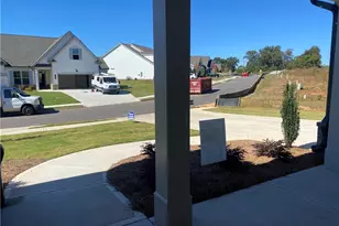 174 Oakdale Rd, Jefferson, GA 30549 - Photo 5