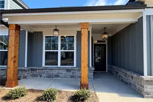 166 Montview Dr, Jefferson, GA 30549 - Photo 5