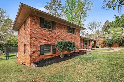 2257 Colleen Court, Decatur, GA 30032 - Photo 5