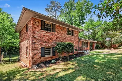 2257 Colleen Court, Decatur, GA 30032 - Photo 5