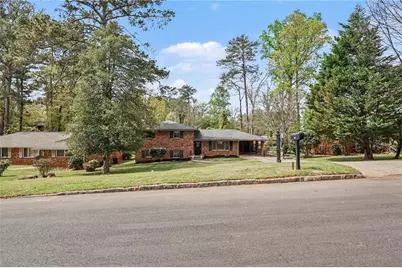 2257 Colleen Court, Decatur, GA 30032 - Photo 3