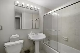 2285 Peachtree Rd NE, Atlanta, GA 30309 - Photo 15