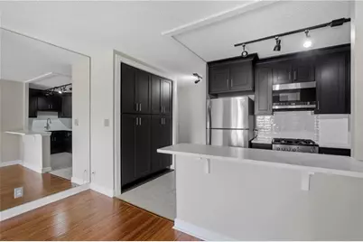 2285 Peachtree Road NE #604, Atlanta, GA 30309 - Photo 9