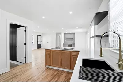 5542 Joeclay Drive, Stone Mountain, GA 30088 - Photo 9