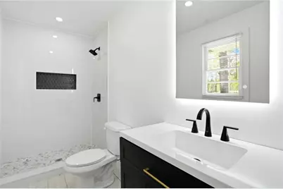 5542 Joeclay Drive, Stone Mountain, GA 30088 - Photo 17