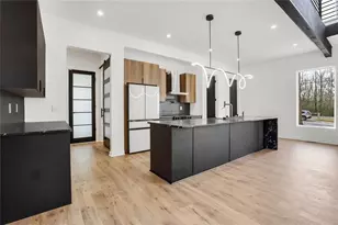 2375 Browns Mill Rd SE, Atlanta, GA 30315 - Photo 7