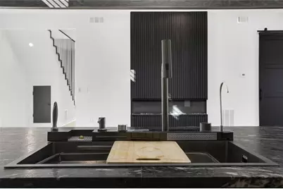 2375 Browns Mill Road SE, Atlanta, GA 30315 - Photo 7