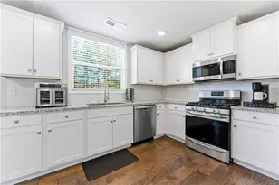 3126 Cove View Ct, Dacula, GA 30019 - Photo 11