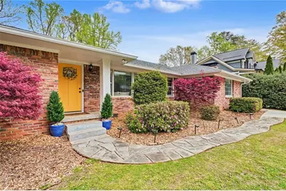 2081 S Akin Drive NE, Atlanta, GA 30345 - Photo 11