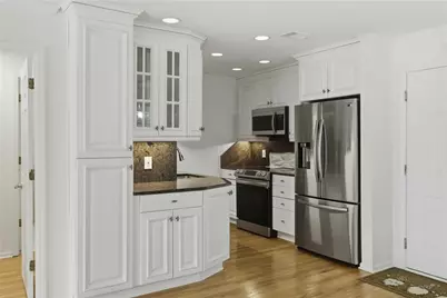 3315 Pine Heights Drive NE, Atlanta, GA 30324 - Photo 9