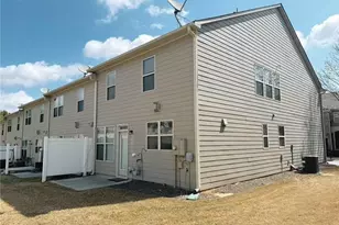 2418 Sardis Chase Ct, Buford, GA 30519 - Photo 11