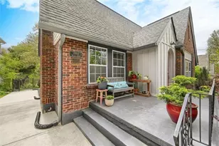 1968 Walker Ave, College Park, GA 30337 - Photo 5