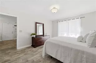 2657 Lenox Road NE, Atlanta, GA 30324 - Photo 17