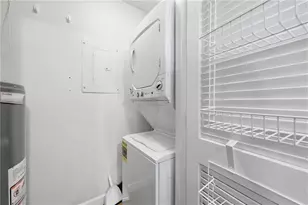 2657 Lenox Road NE, Atlanta, GA 30324 - Photo 15