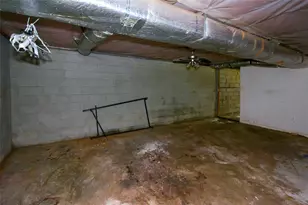 2493 Butner SW, Atlanta, GA 30331 - Photo 33