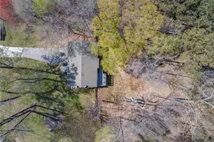 2005 Primrose Ln, Loganville, GA 30052 - Photo 5
