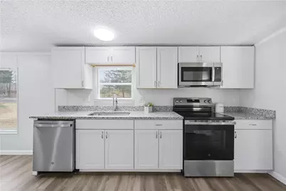 221 Friar Tuck Trail N, Murrayville, GA 30564 - Photo 9