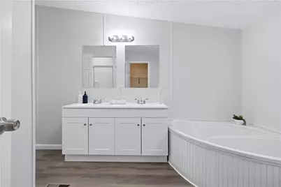 221 Friar Tuck Trail N, Murrayville, GA 30564 - Photo 17