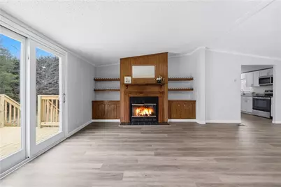 221 Friar Tuck Trail N, Murrayville, GA 30564 - Photo 5