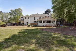 6955 Northgreen Dr, Sandy Springs, GA 30328 - Photo 33