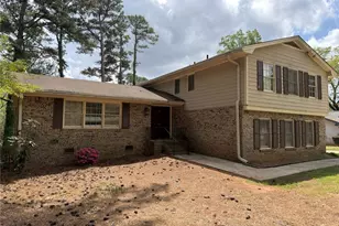 4722 Kenneth Dr SW, Lilburn, GA 30047 - Photo 3