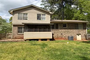 4722 Kenneth Dr SW, Lilburn, GA 30047 - Photo 19