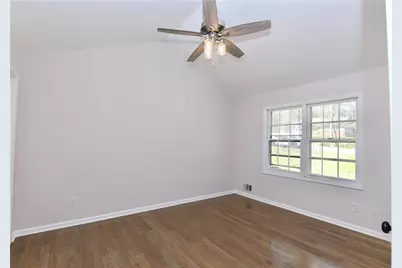 1561 Daniel Lane, Lawrenceville, GA 30046 - Photo 15