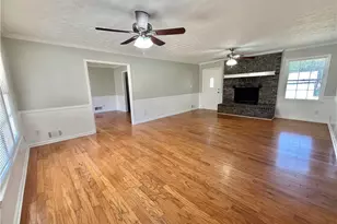 1841 Driftwood Pl, Snellville, GA 30078 - Photo 3