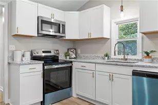 118 Perry St, Monroe, GA 30655 - Photo 9