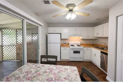 340 Red Oak Run SW, Marietta, GA 30008 - Photo 7