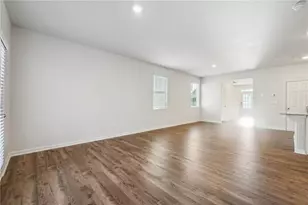 207 Whitewood Dr, Dawsonville, GA 30534 - Photo 7