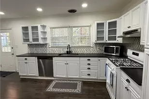 1140 Goodwin Pl NE, Atlanta, GA 30319 - Photo 13