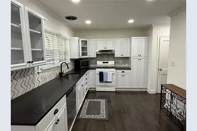 1140 Goodwin Place NE #4, Atlanta, GA 30319 - Photo 11