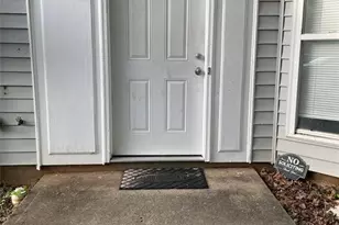 5618 Stonington Trace Pkwy, Stone Mountain, GA 30087 - Photo 1