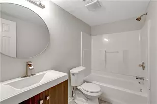 1020 Sycamore Summit, Sugar Hill, GA 30518 - Photo 9