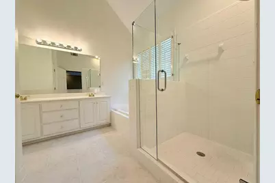 1147 Oakhurst Trail, Lawrenceville, GA 30043 - Photo 11