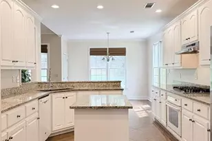 1147 Oakhurst Trail, Lawrenceville, GA 30043 - Photo 7