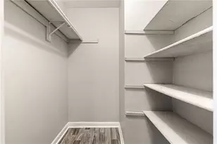 218 Mill Creek Pl, Roswell, GA 30076 - Photo 11