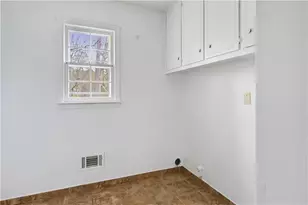 4711 Nutmeg Way SW, Lilburn, GA 30047 - Photo 27