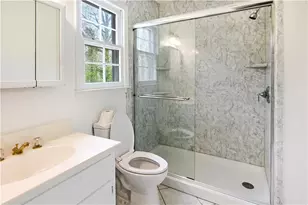 4711 Nutmeg Way SW, Lilburn, GA 30047 - Photo 17