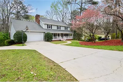 4711 Nutmeg Way SW, Lilburn, GA 30047 - Photo 3