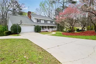 4711 Nutmeg Way SW, Lilburn, GA 30047 - Photo 3