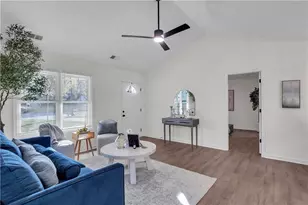 592 Linda Ln, Powder Springs, GA 30127 - Photo 5