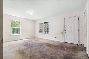 2246 Abner Pl NW, Atlanta, GA 30318 - Photo 5