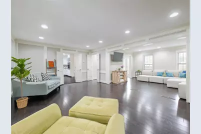 945 E Riverbend Drive SW, Lilburn, GA 30047 - Photo 9