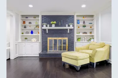 945 E Riverbend Drive SW, Lilburn, GA 30047 - Photo 11