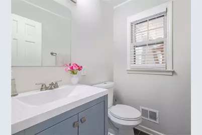 945 E Riverbend Drive SW, Lilburn, GA 30047 - Photo 17