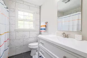 945 E Riverbend Dr SW, Lilburn, GA 30047 - Photo 25
